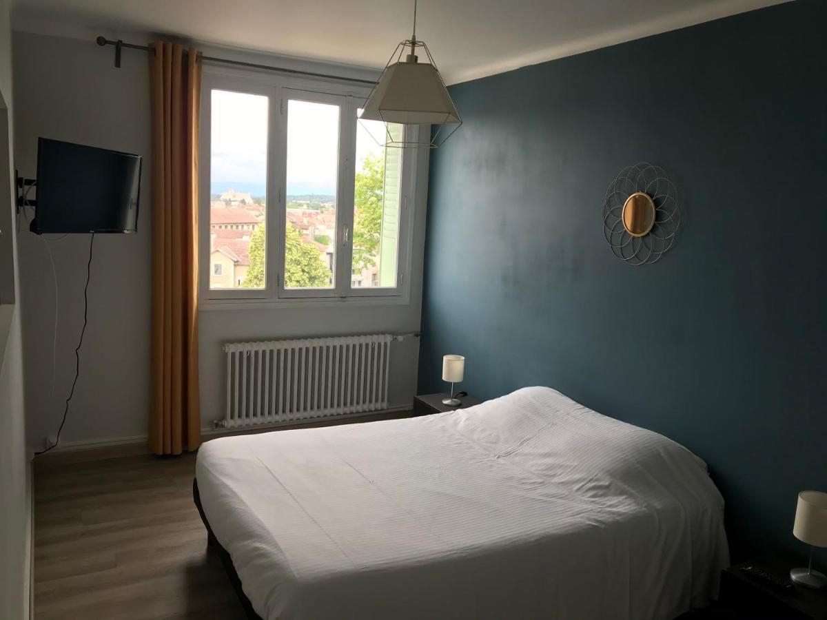 Bel Appartement Renove, Spacieux Et Lumineux Bourg-en-Bresse Dış mekan fotoğraf